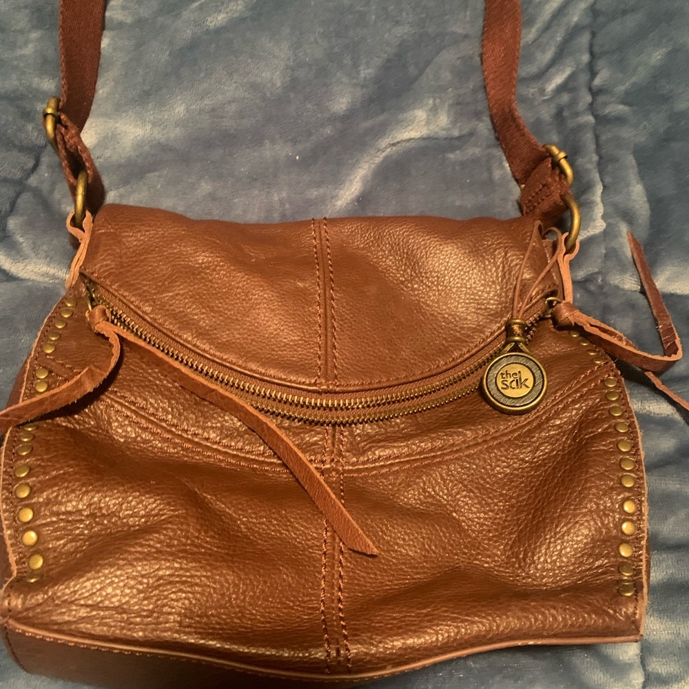 100% leather The Sak Bag